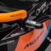 Coche eléctrico para niños de 3 a 5 años McLaren, Reproductor MP3, Mando a Distancia, suspensión (Naranja)